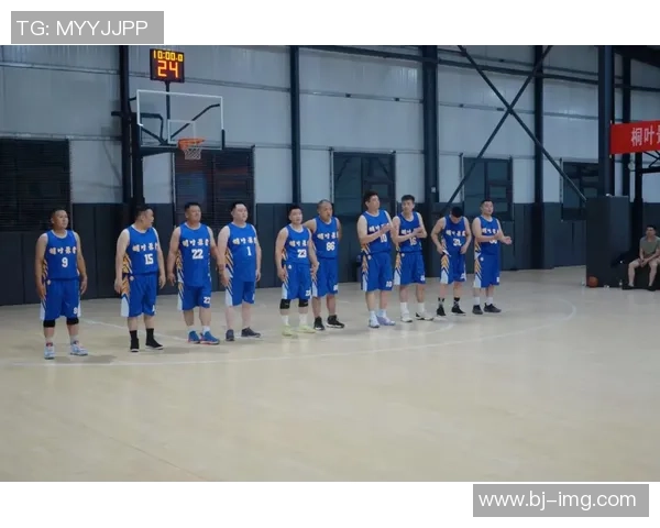 以篮球为纽带探索团队合作与青春拼搏的激情故事