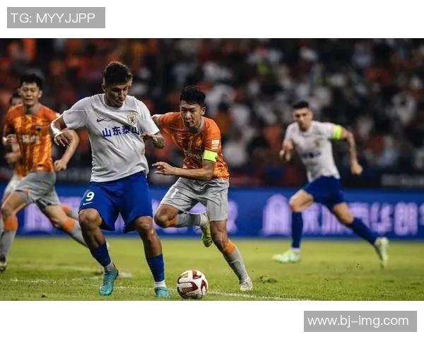 逆袭之战：某队以惊人逆转胜利，终场比分定格在惊心动魄的决胜时刻